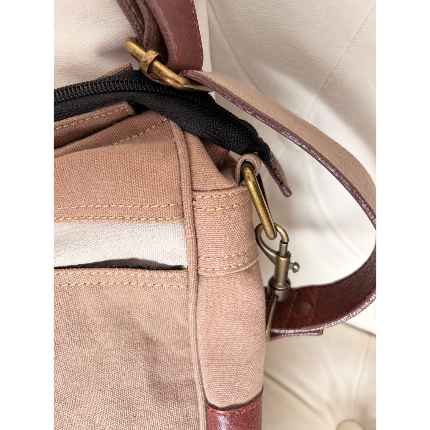 Monteau Los Angeles Canvas Crossbody Bag Tan Brown Leather Trim