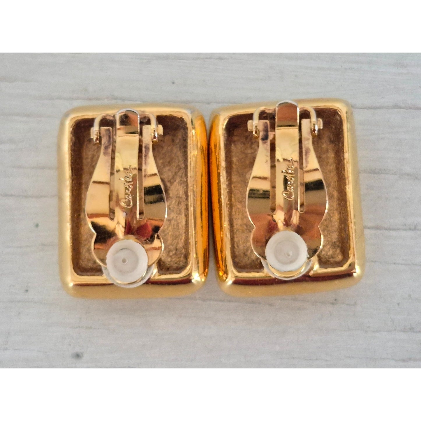Vintage Carolee Designer Signed Hound Club Clip On Earrings