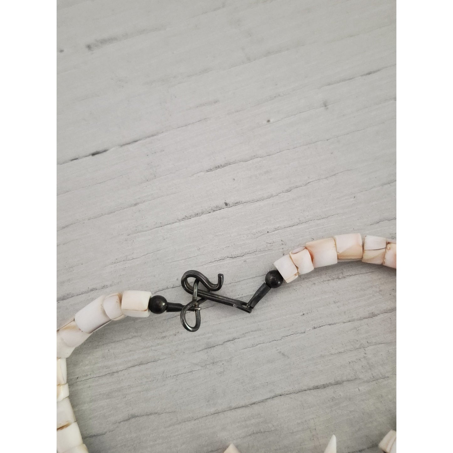 Vintage Southwestern Shell & Silver Carved Bird Jewelry Set