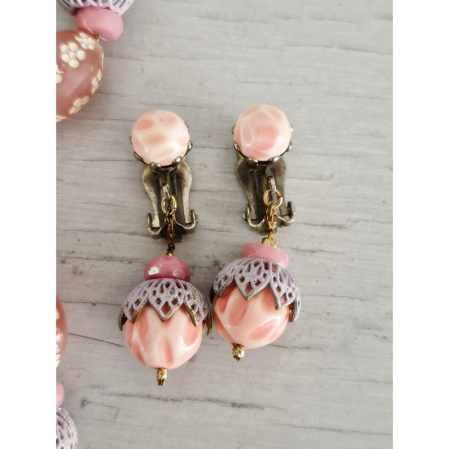 Vintage Pink Floral Lucite Plastic Bead Crystals Necklace and Earring Set