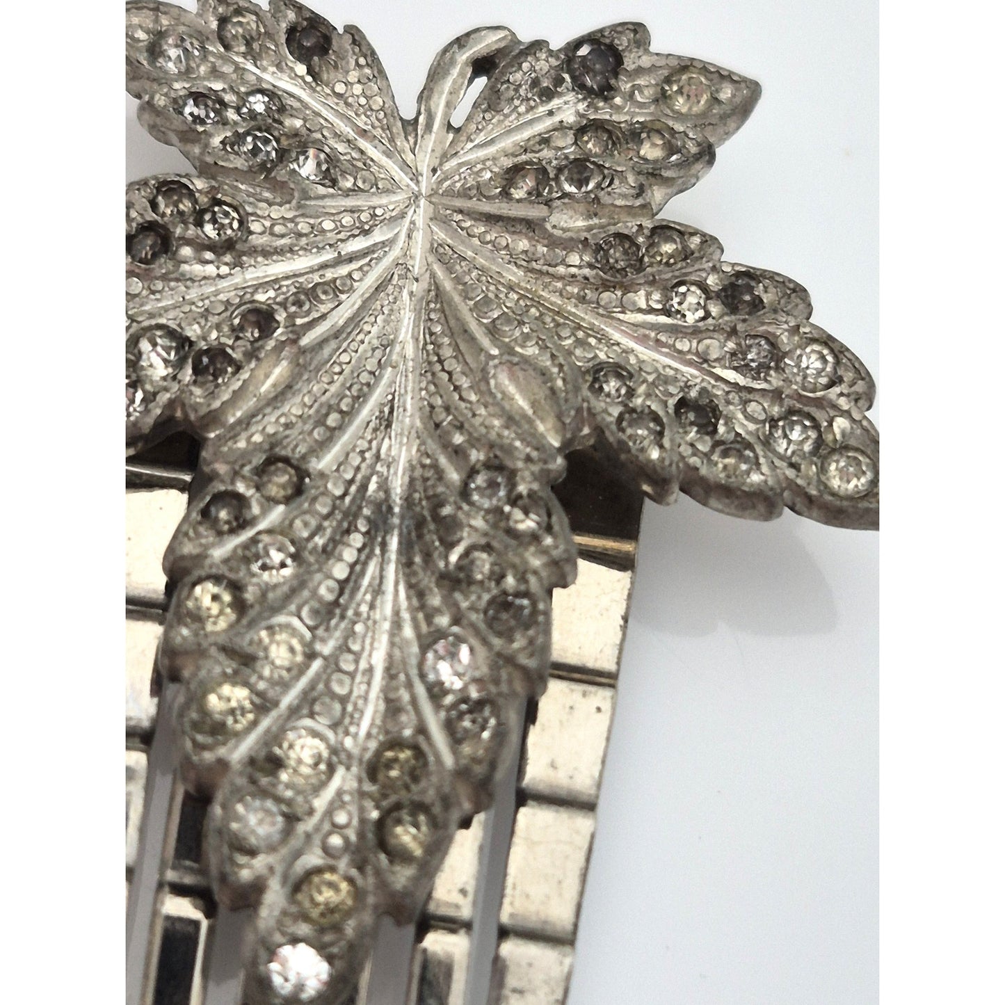 Vintage 1940s Pot Metal Rhinestone Comb Barrette