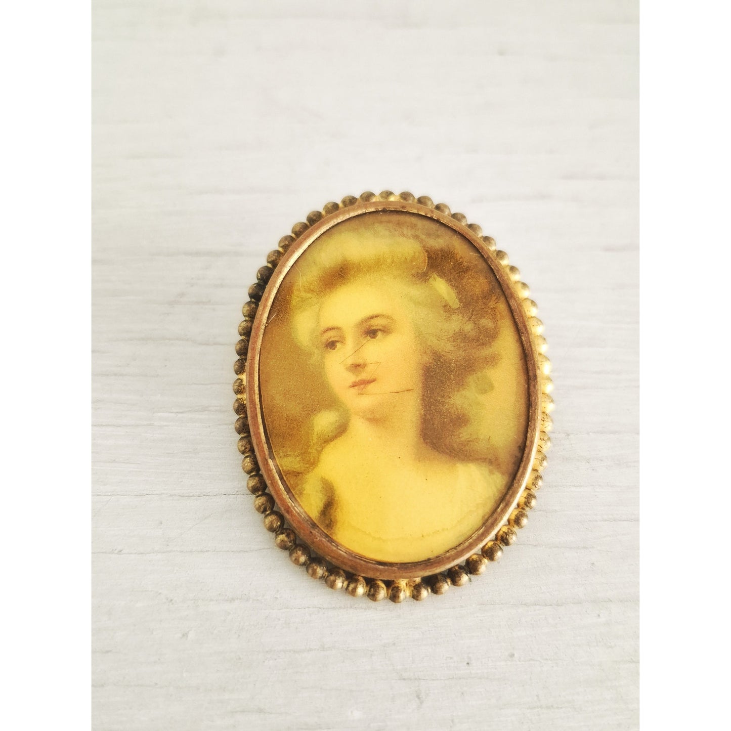 Vintage Antique C-Clasp Victorian Georgian Lady Brooch