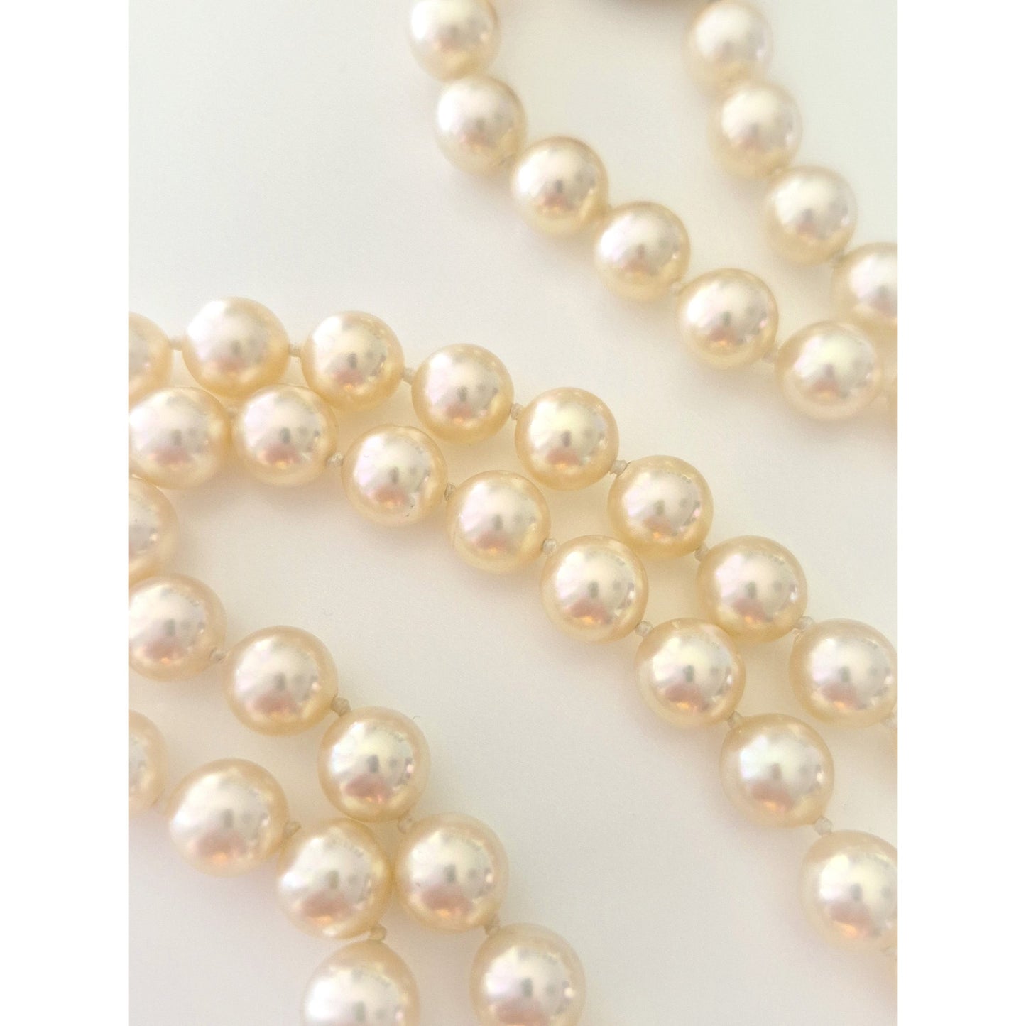 Vintage Majorica Single Strand Faux Pearl Necklace