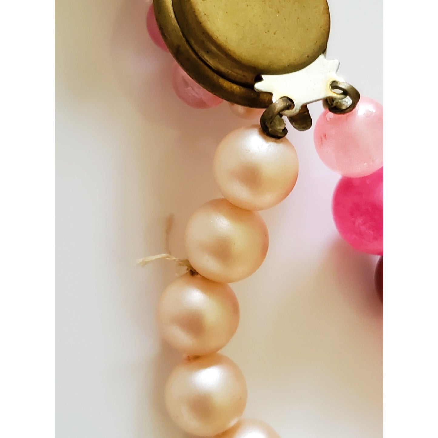 Vintage Mid Century Pink Shaded Pearl Necklace and Earring Set