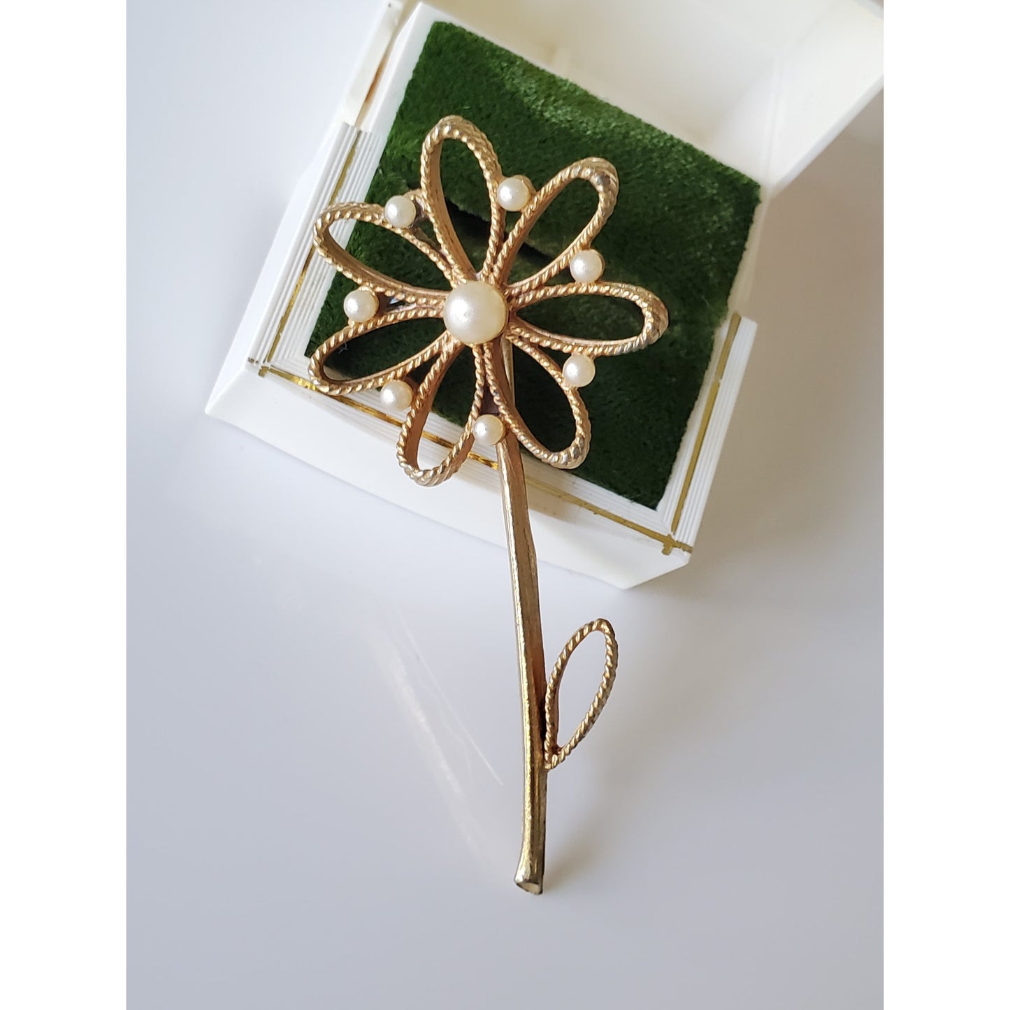 Vintage Flower Pin
