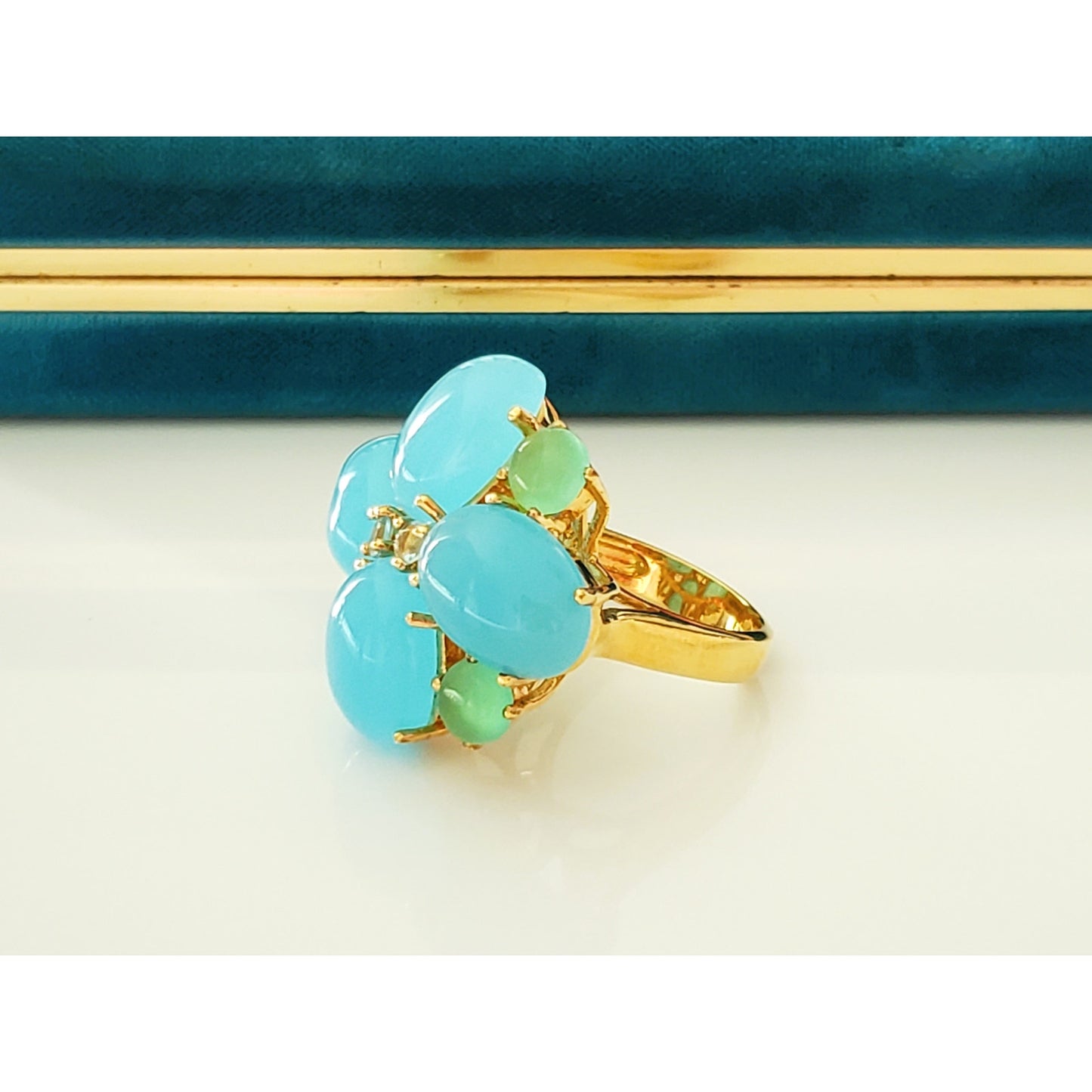 Vintage Pastel Green and Blue Glass Stone Cocktail Ring