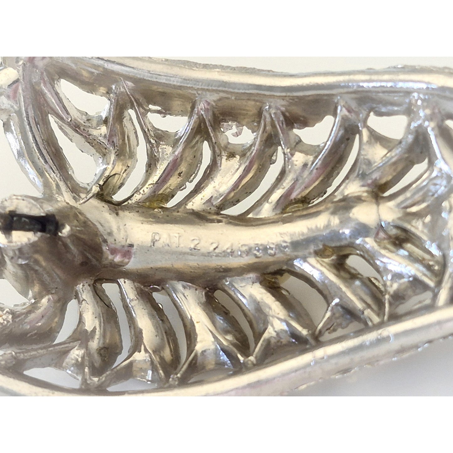Vintage Pot Metal 1940s Silver and Faux Pearl Leaf Floral Brooch