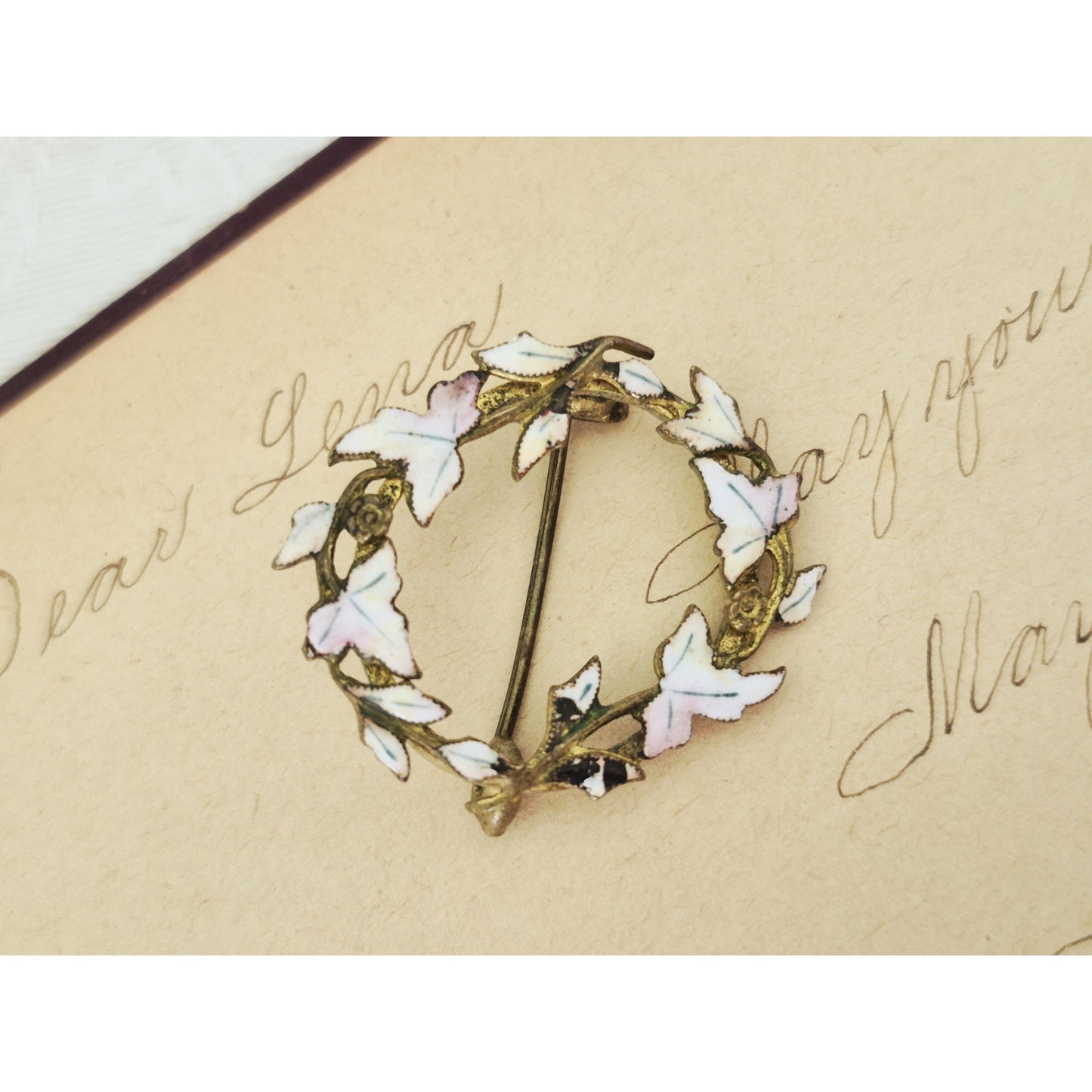 Vintage Mini White Enamel Wreath Brooch