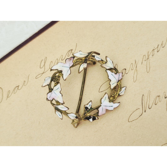 Vintage Mini White Enamel Wreath Brooch