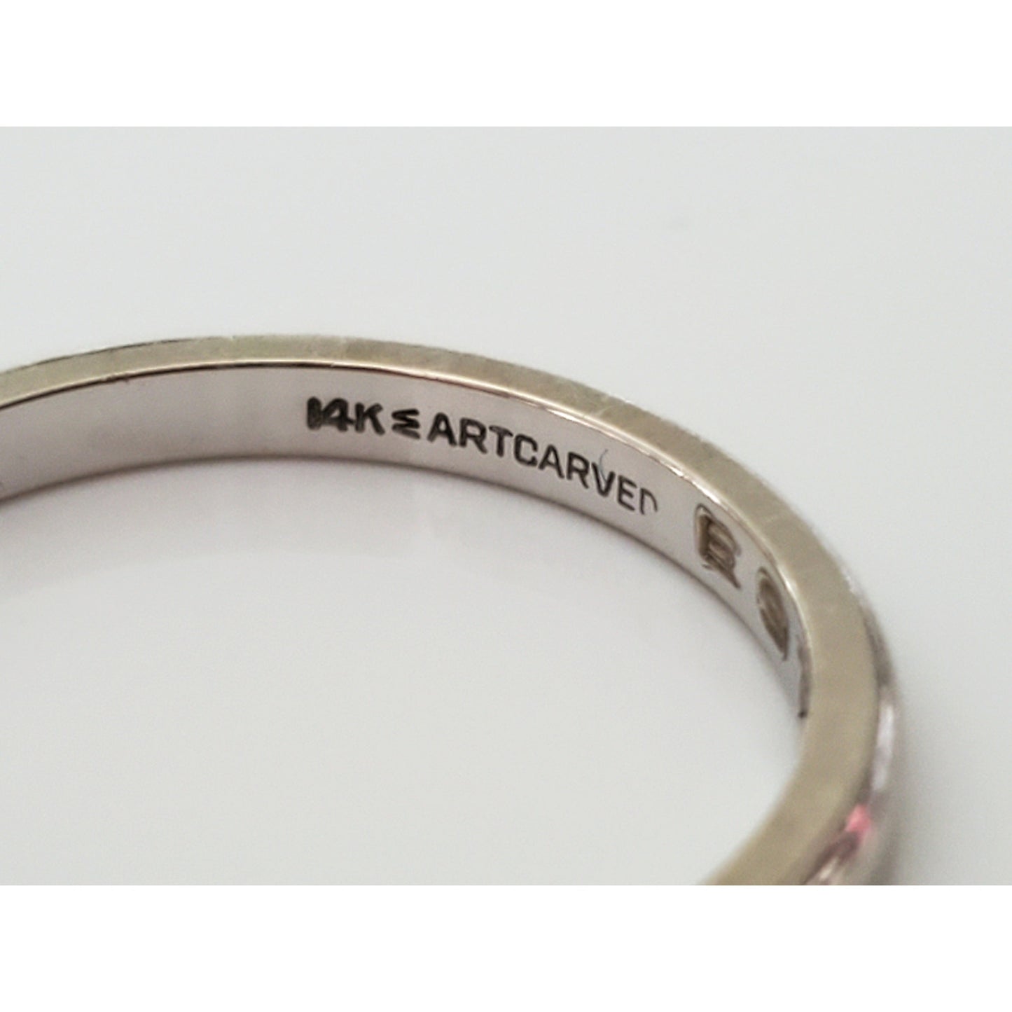 Vintage 1990s 14K White Gold Engraved Artcarved Wedding Ring Band