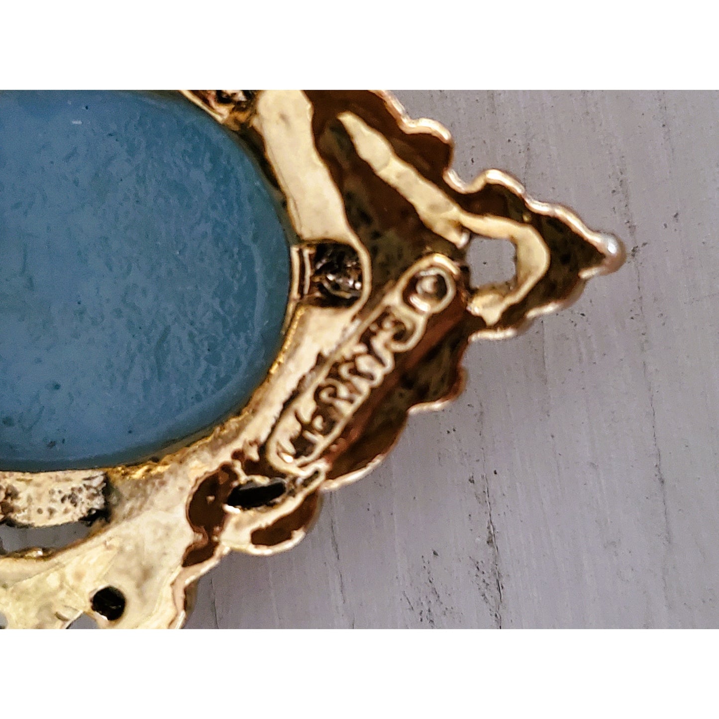 Vintage Gerry's Blue and White Cameo Brooch and Pendant