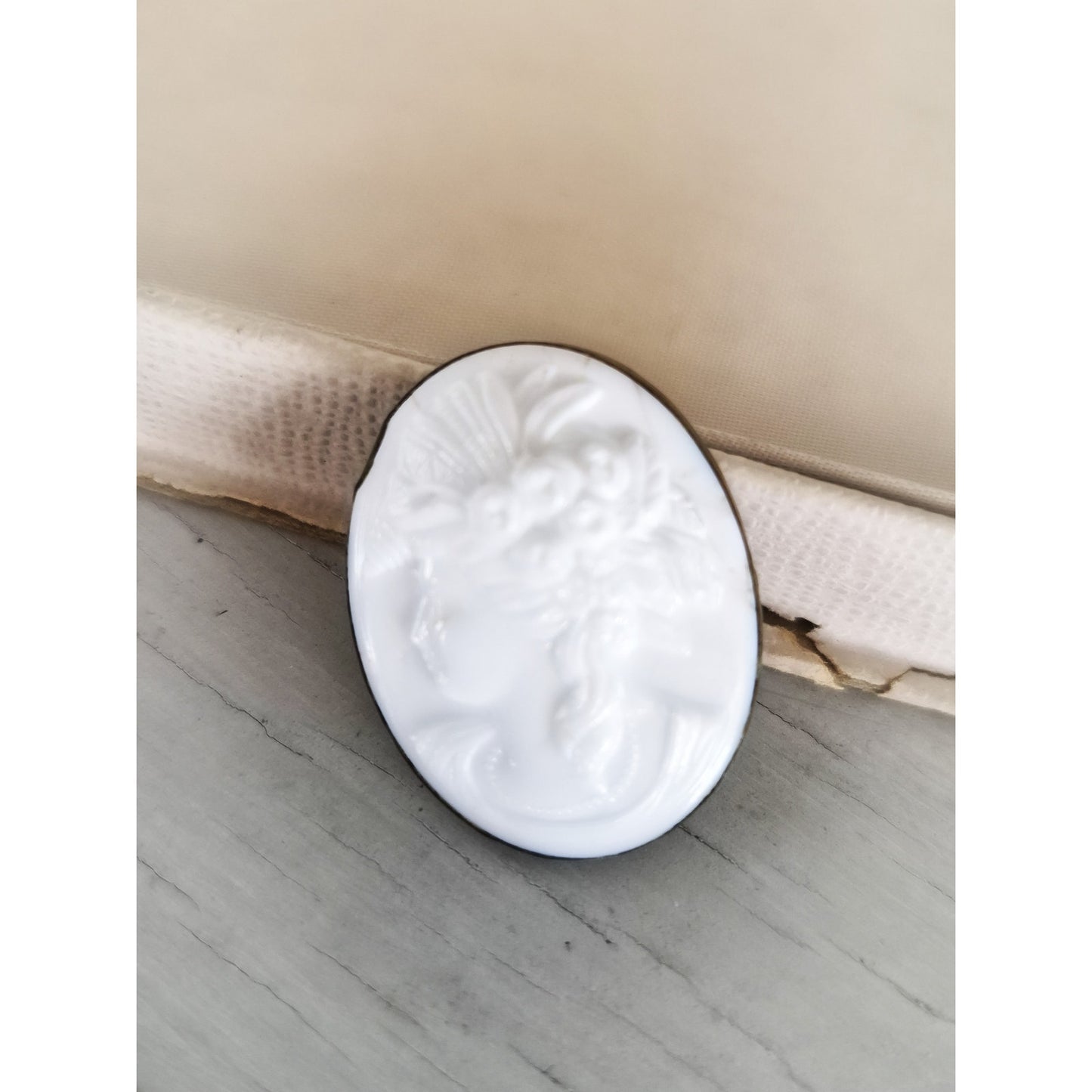Antique Victorian Pressed Milk Glass Cameo Brooch