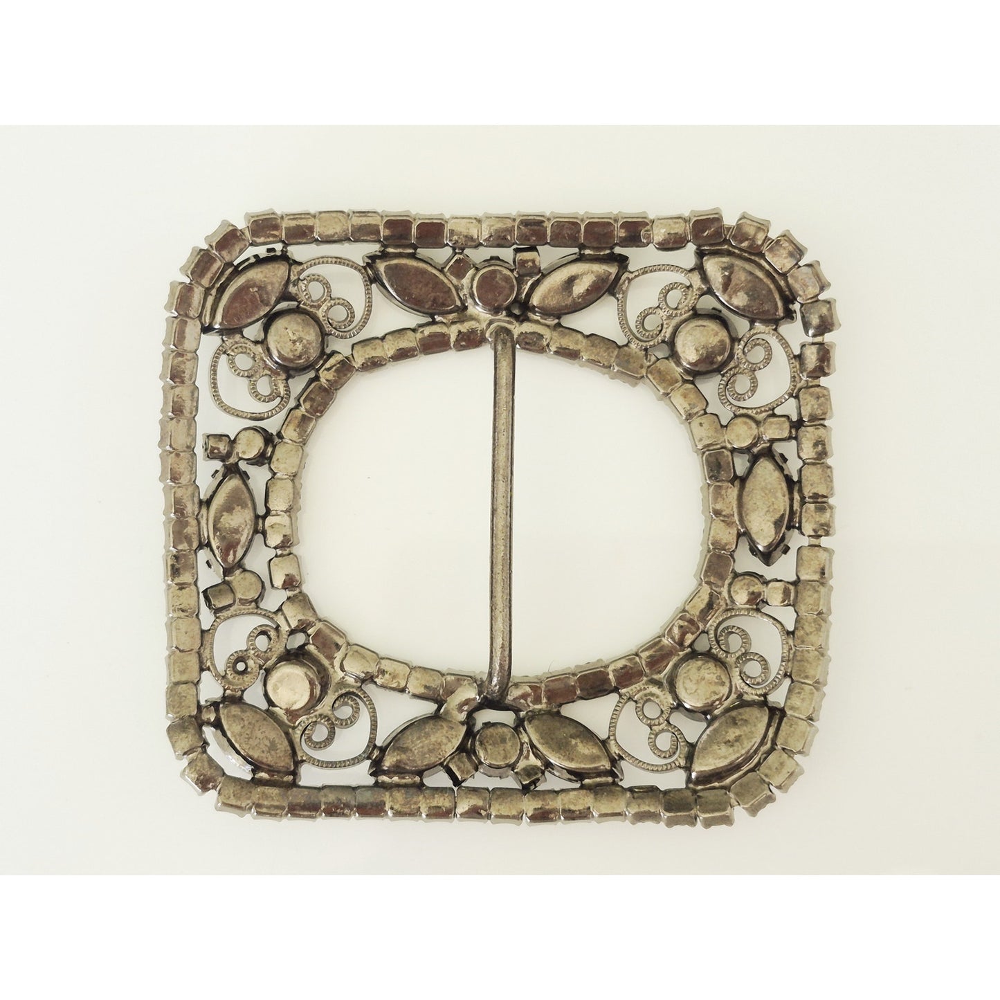 Vintage Juliana D&E Belt Buckle Jet Black Filigree Scroll Heart