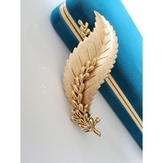 Vintage Mid-Century Crown Trifari Laurel Leaf Brooch