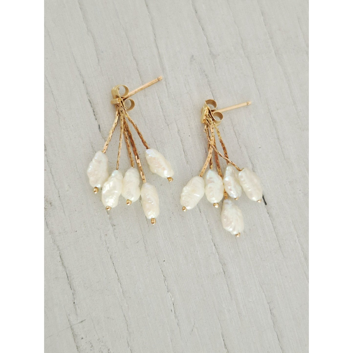 Vintage 14K Gold Rice Pearl Dangle Earrings