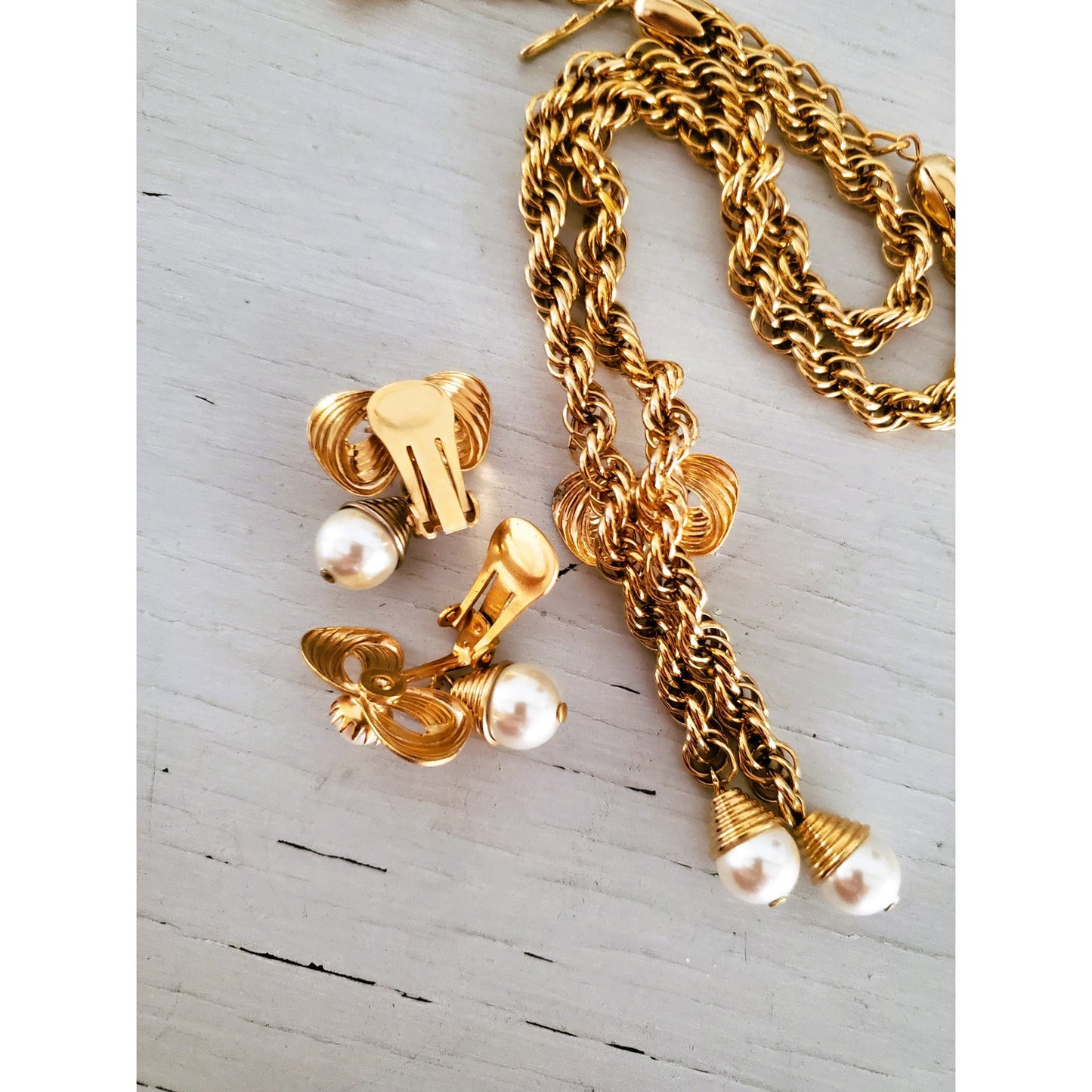 Vintage Mid-Century Bow-Tie Lariat Chain Necklace and Earring Set