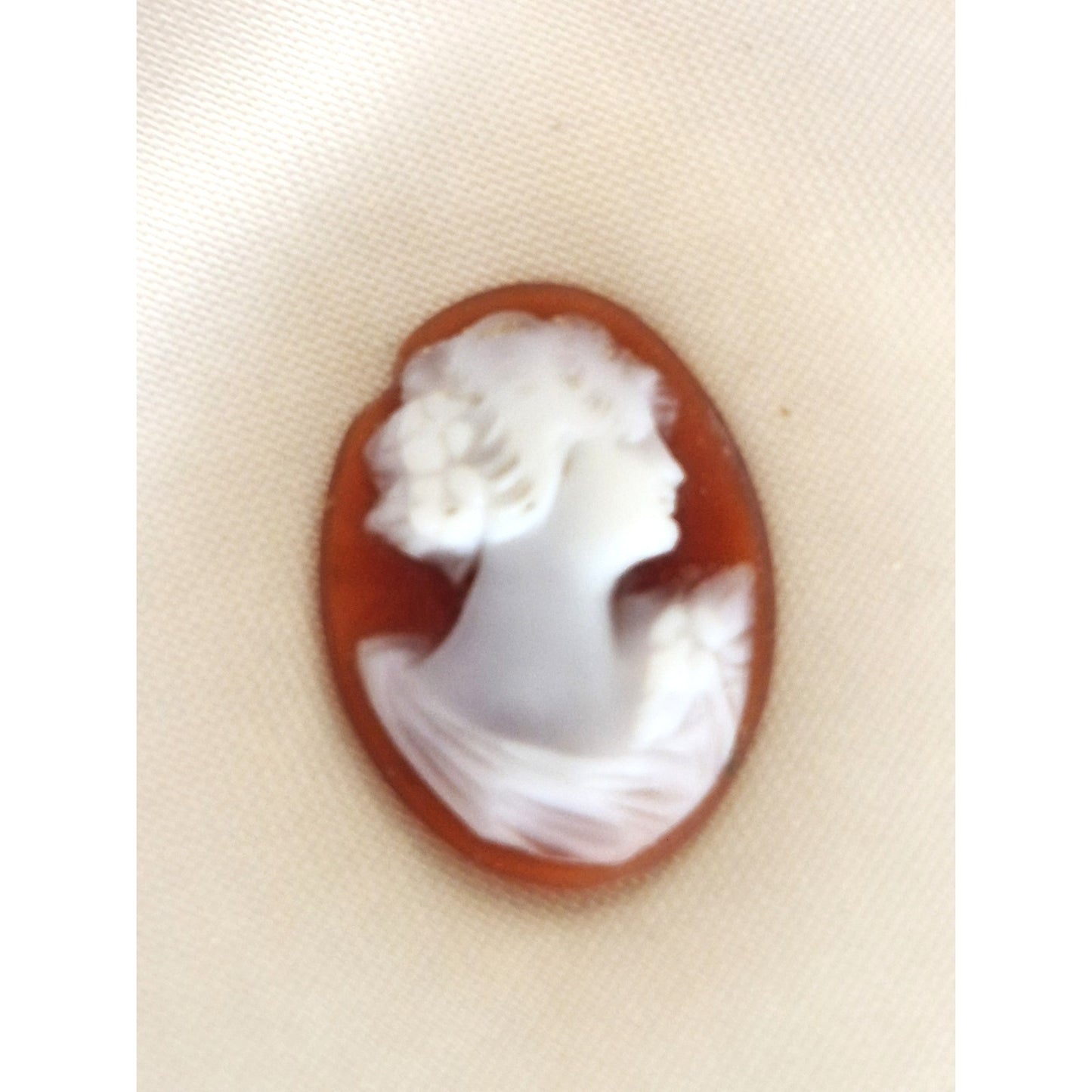 Antique Victorian Carved Portrait Cameo Shell