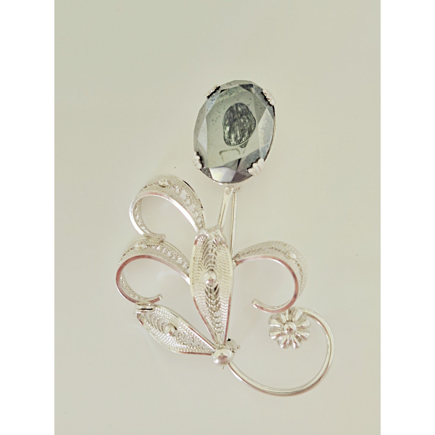 Vintage Sterling Silver Sorrento Designer Hematite Flower Filigree Brooch Pin